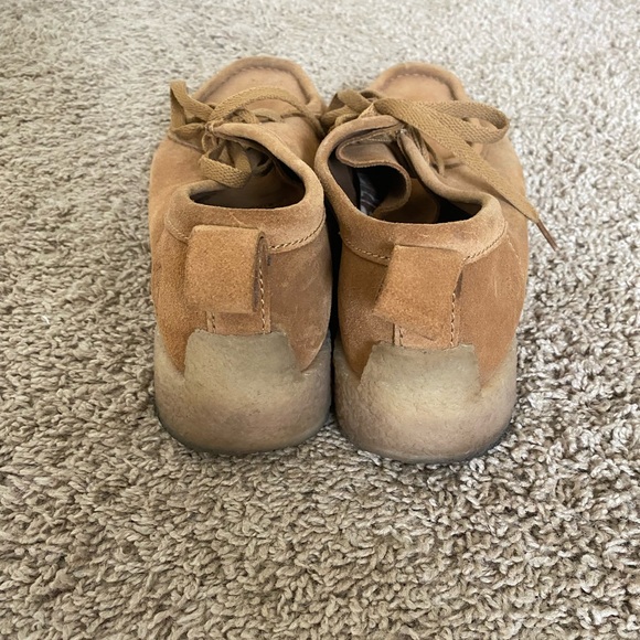 Clarks - Picture 3 of 7